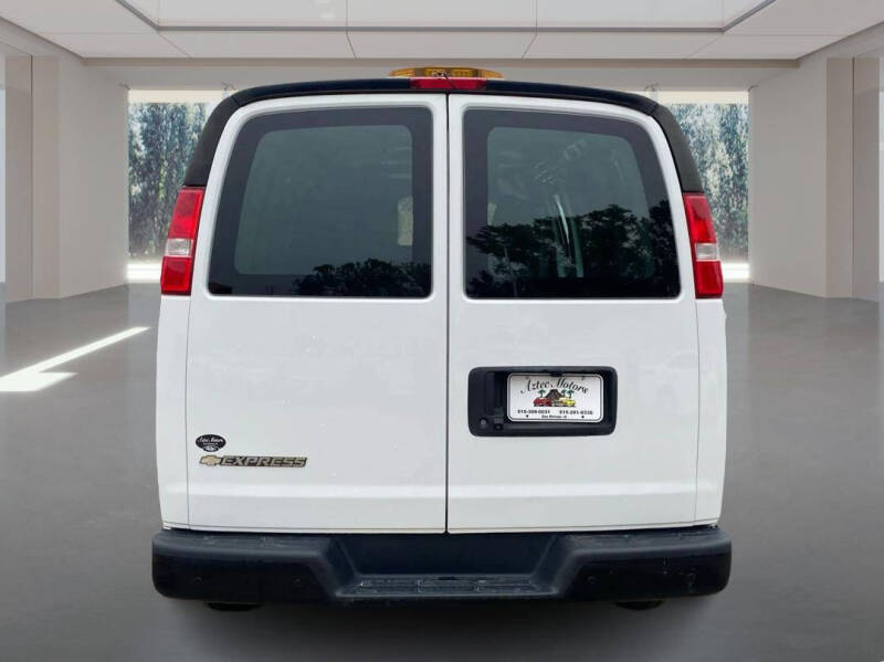 2020 Chevrolet Express 2500