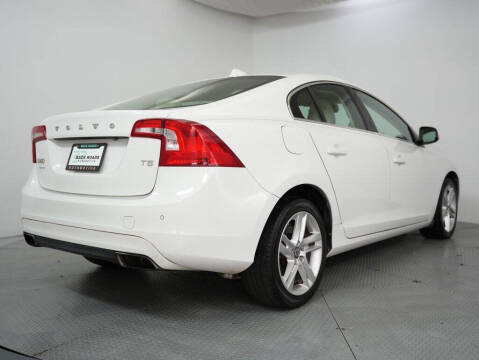 2015 Volvo S60 T5 Drive-E Platinum