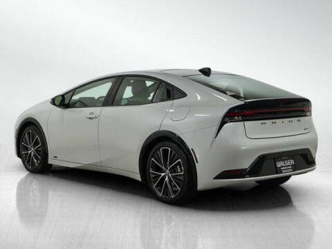 2025 Toyota Prius XLE