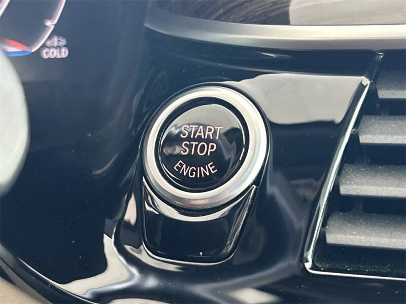 2021 BMW 5 Series 540i