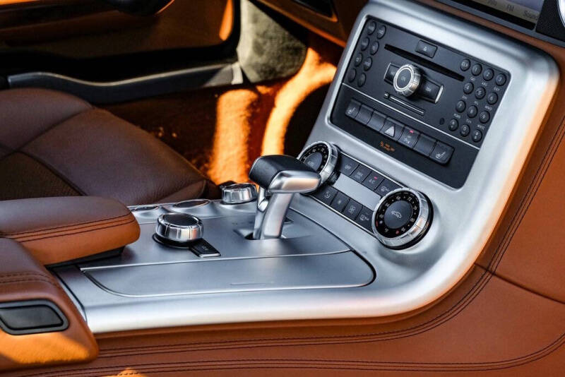 2011 Mercedes-Benz SLS AMG