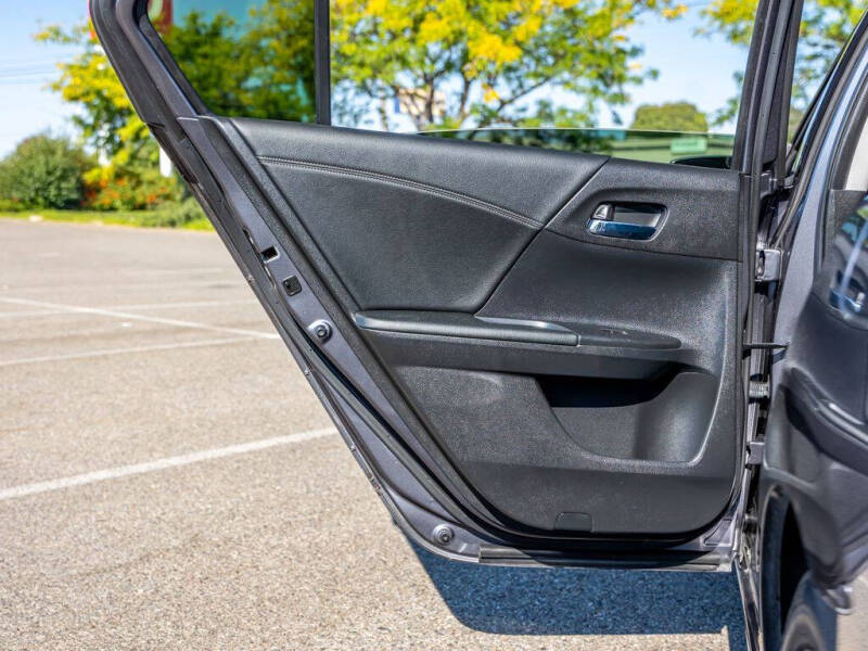 2017 Honda Accord Hybrid EX-L