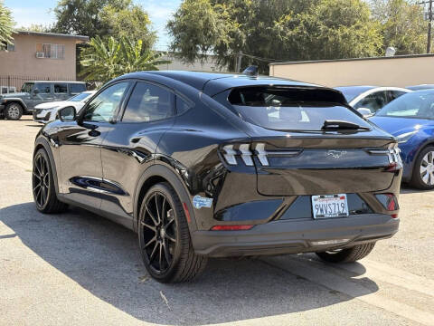 2021 Ford Mustang Mach-E Select