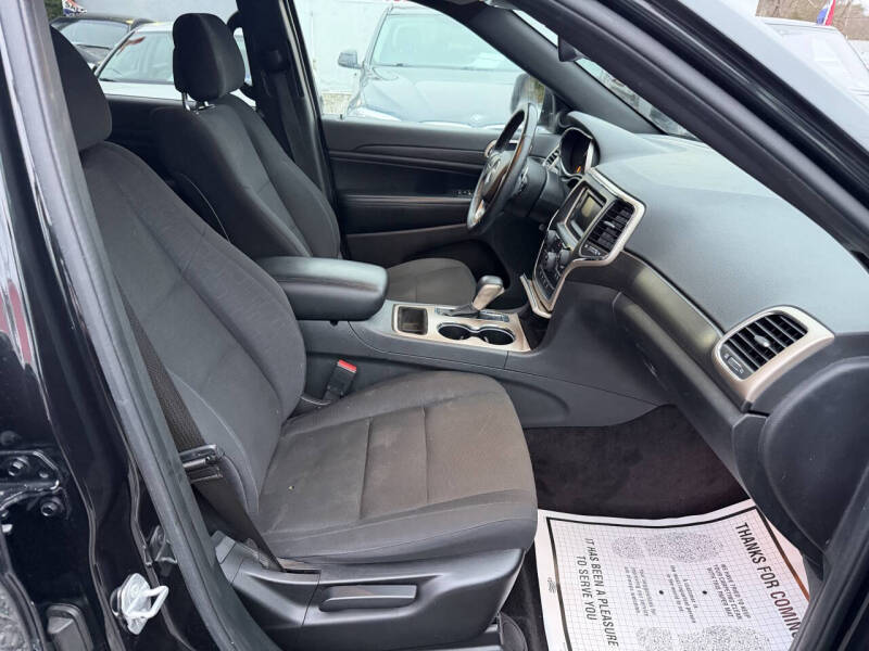 2016 Jeep Grand Cherokee Laredo