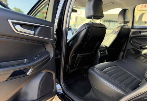 2021 Ford Edge