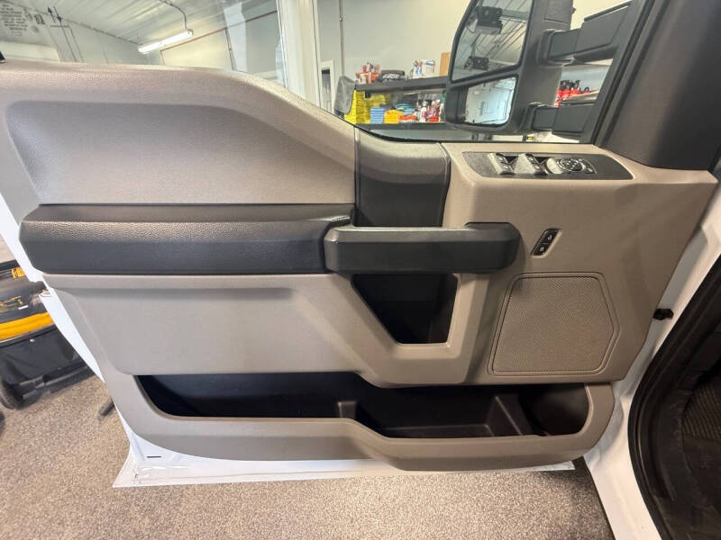 2022 Ford F-350 Super Duty XL