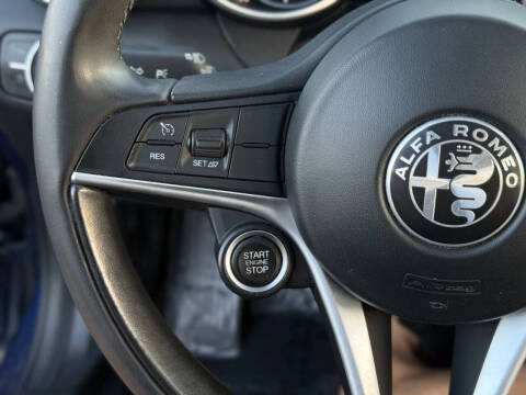 2017 Alfa Romeo Giulia Ti