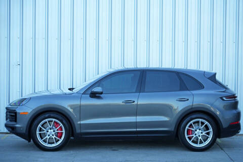 2024 Porsche Cayenne S