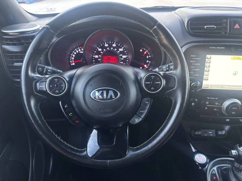 2015 Kia Soul +