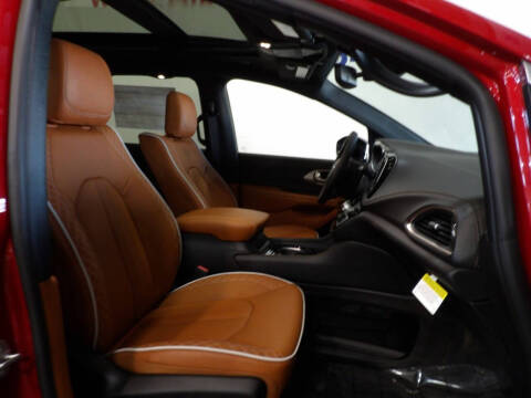 2026 Chrysler Pacifica Pinnacle