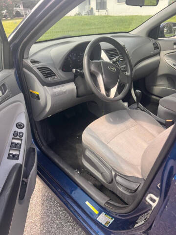 2017 Hyundai Accent Value Edition