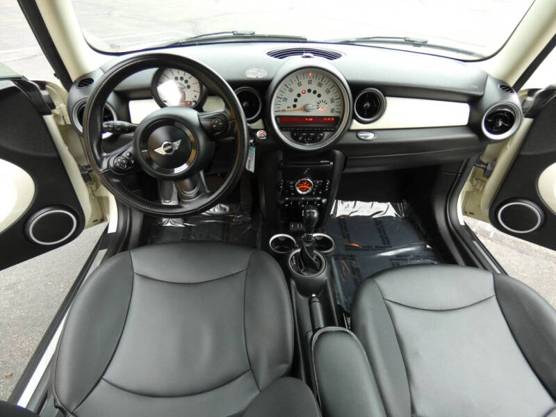 2013 MINI Hardtop Cooper