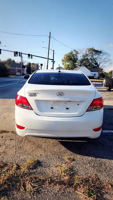 2015 Hyundai Accent GLS