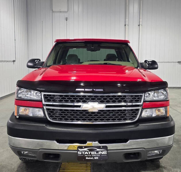 2005 Chevrolet Silverado 2500HD LS