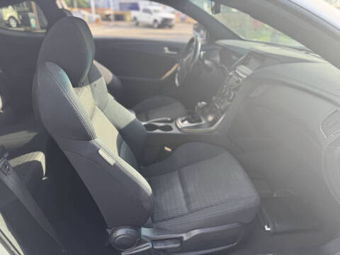 2015 Hyundai Genesis Coupe 3.8