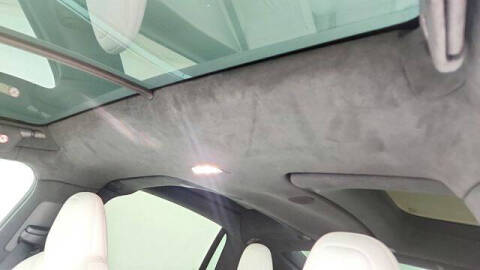 2022 Tesla Model X Plaid