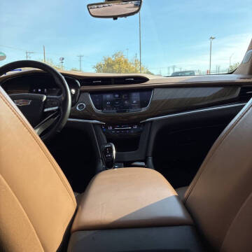 2020 Cadillac XT6 Premium Luxury