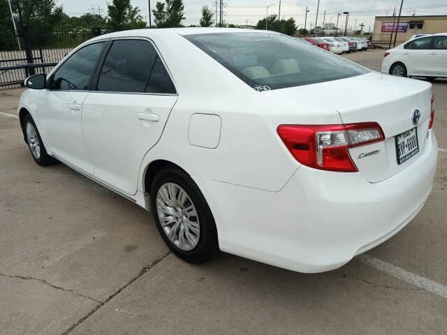 2014 Toyota Camry Hybrid for sale at Auto Haus Imports in Grand Prairie, TX