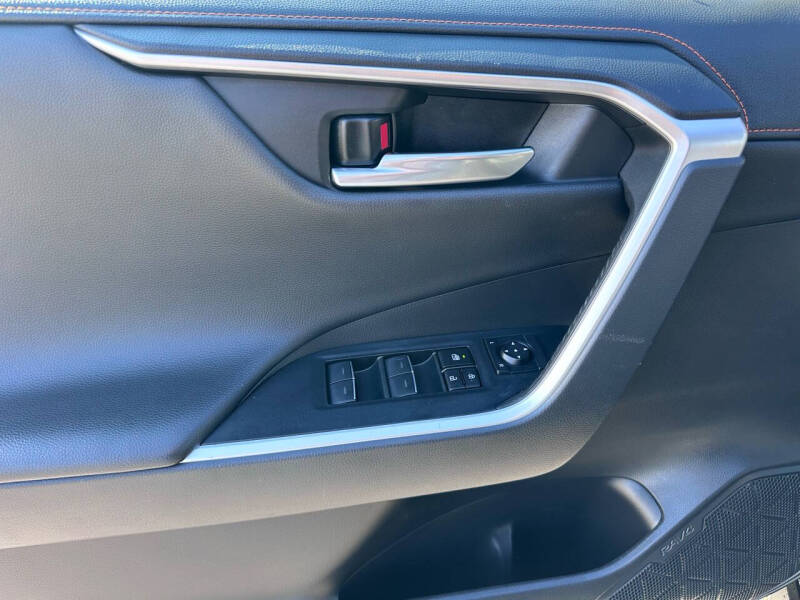 2023 Toyota RAV4 Adventure