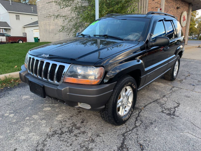 2002 Jeep Grand Cherokee for sale at REVOLUTION MOTORS LLC in Waukegan IL