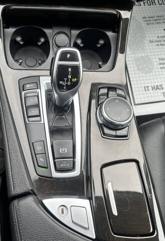 2016 BMW 5 Series 528i xDrive