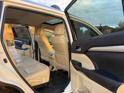 2016 Toyota Highlander XLE