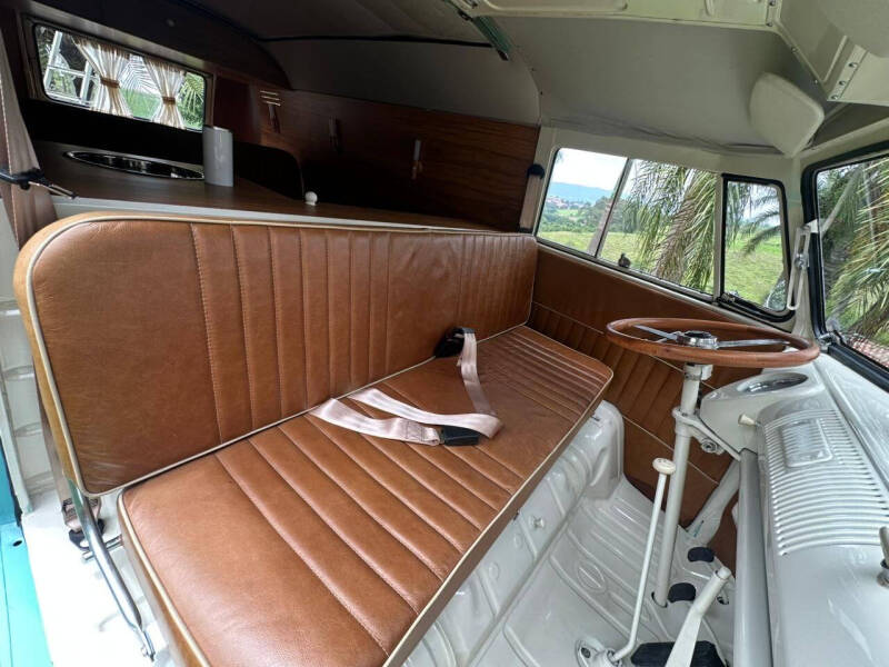 1973 Volkswagen Bus