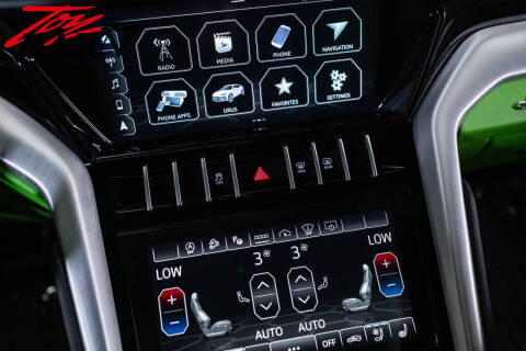 2022 Lamborghini Urus