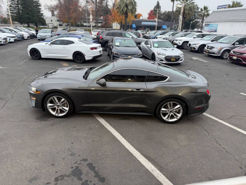 2018 Ford Mustang EcoBoost Premium