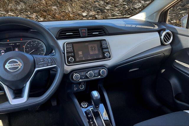 2021 Nissan Versa SV