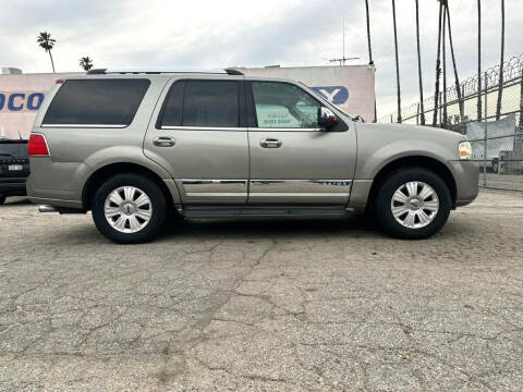 2008 Lincoln Navigator