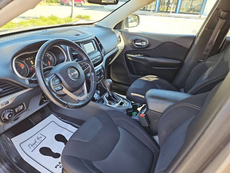 2016 Jeep Cherokee Latitude