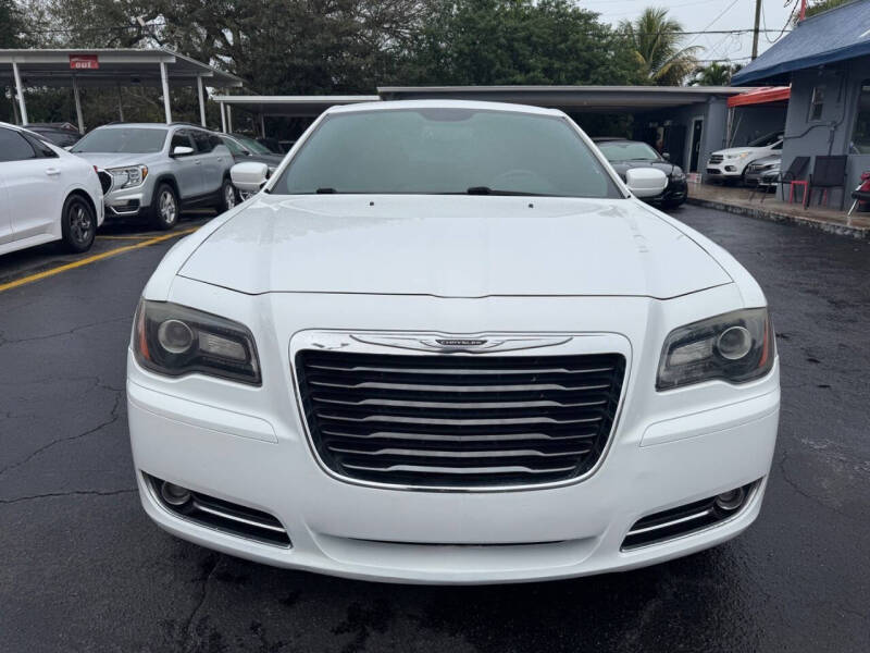 2014 Chrysler 300 S