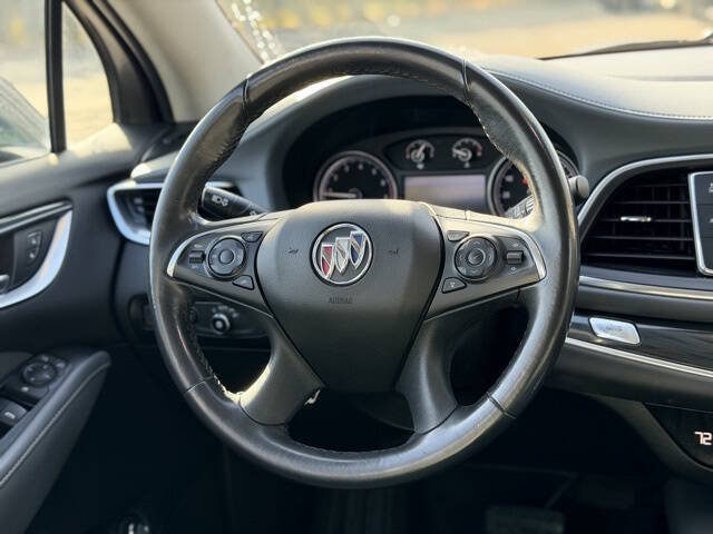 2020 Buick Enclave Essence