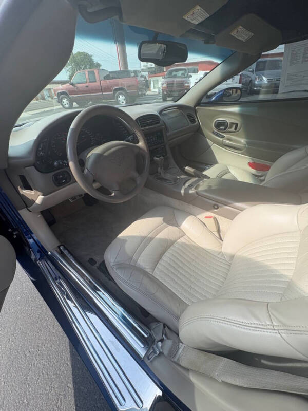 2004 Chevrolet Corvette