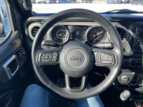 2021 Jeep Gladiator Sport