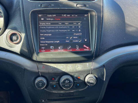 2019 Dodge Journey Crossroad