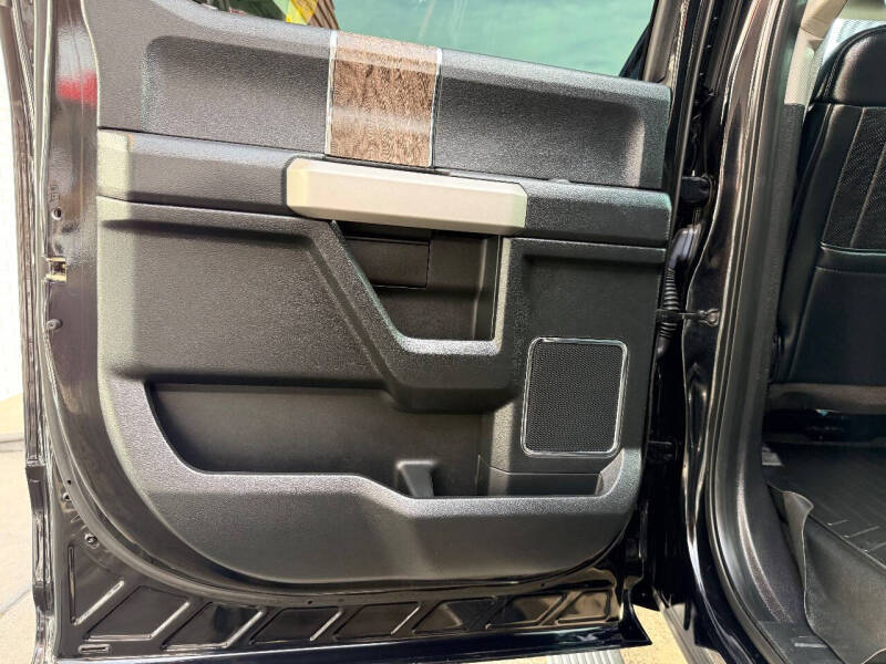 2019 Ford F-450 Super Duty Lariat