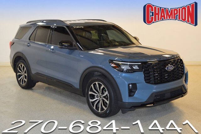 2025 Ford Explorer ST-Line