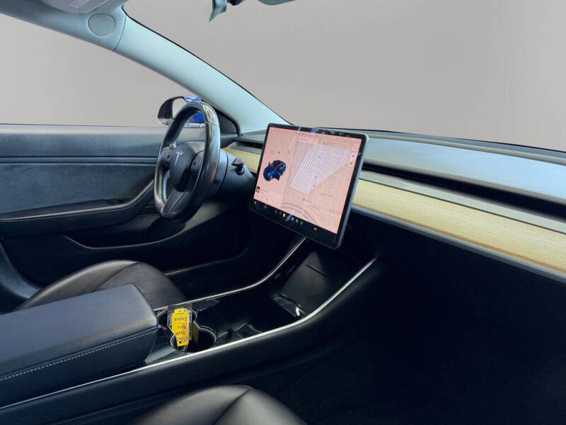 2019 Tesla Model 3 Performance