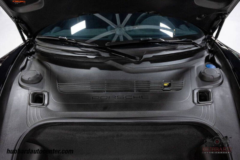 2023 Porsche 718 Cayman GT4 RS