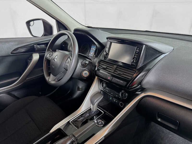 2024 Mitsubishi Eclipse Cross ES