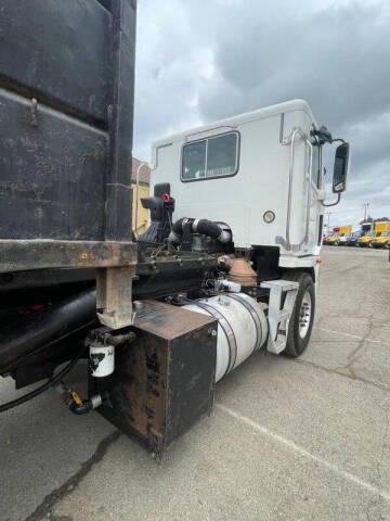 2015 Freightliner Argosy