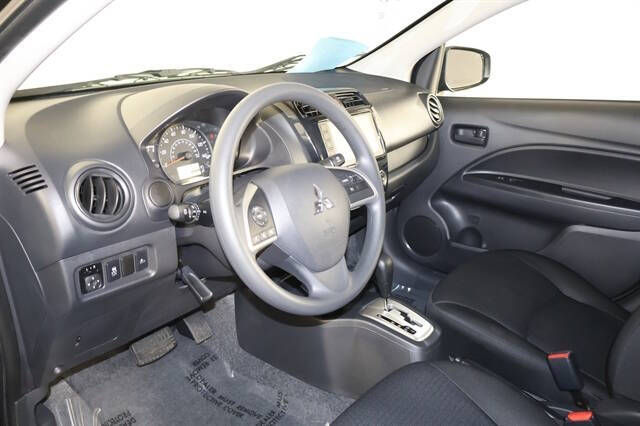 2024 Mitsubishi Mirage G4 ES