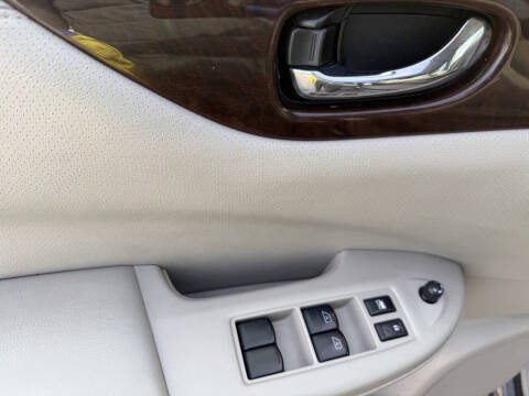 2017 Nissan Quest SV