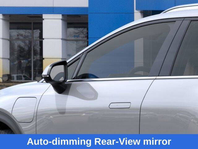 2026 Chevrolet Equinox EV LT 2