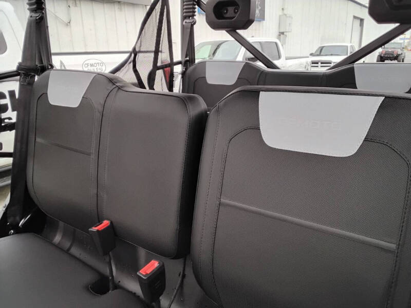 2025 CFMoto UFORCE  800 XL