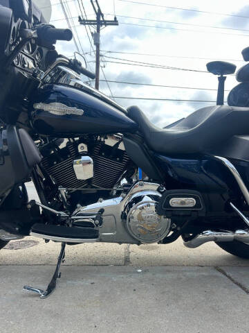 2012 Harley-Davidson Electra Glide UL LI FLHTK