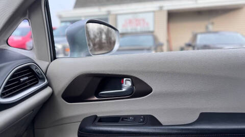 2018 Chrysler Pacifica Touring L