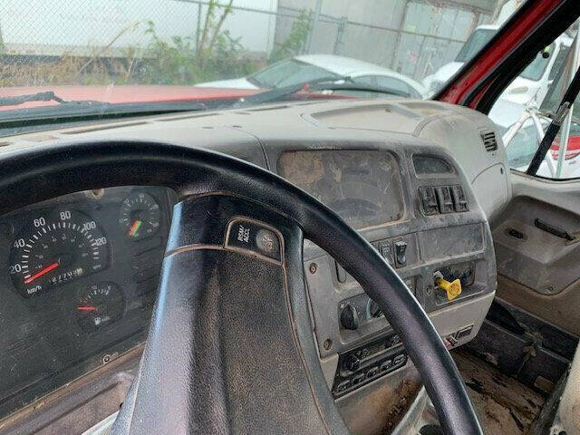 1999 Sterling LT9513